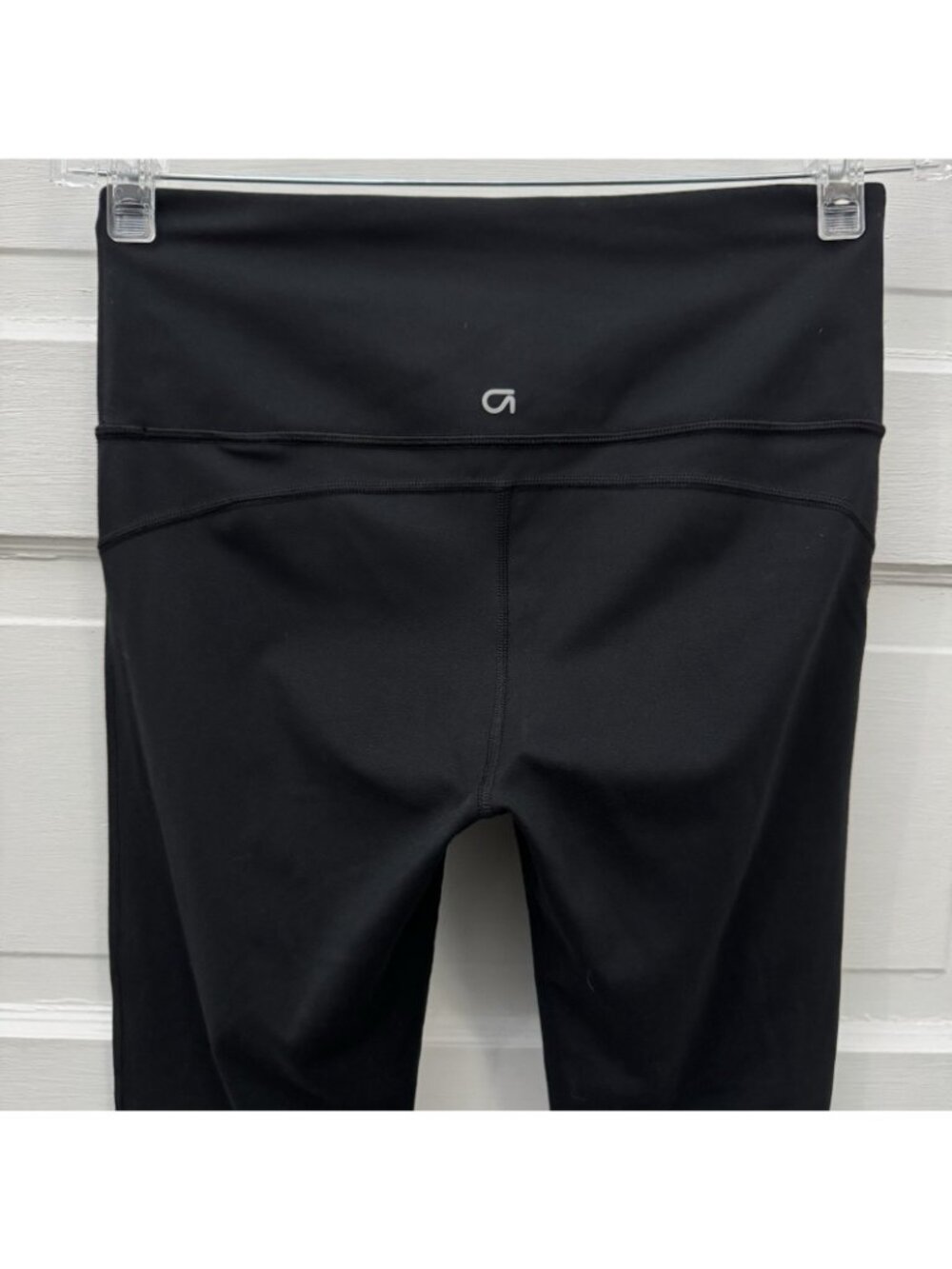 GapFit Blackout Technology Leggings Women S Black High Rise Crop Yoga - Picture 6 of 11